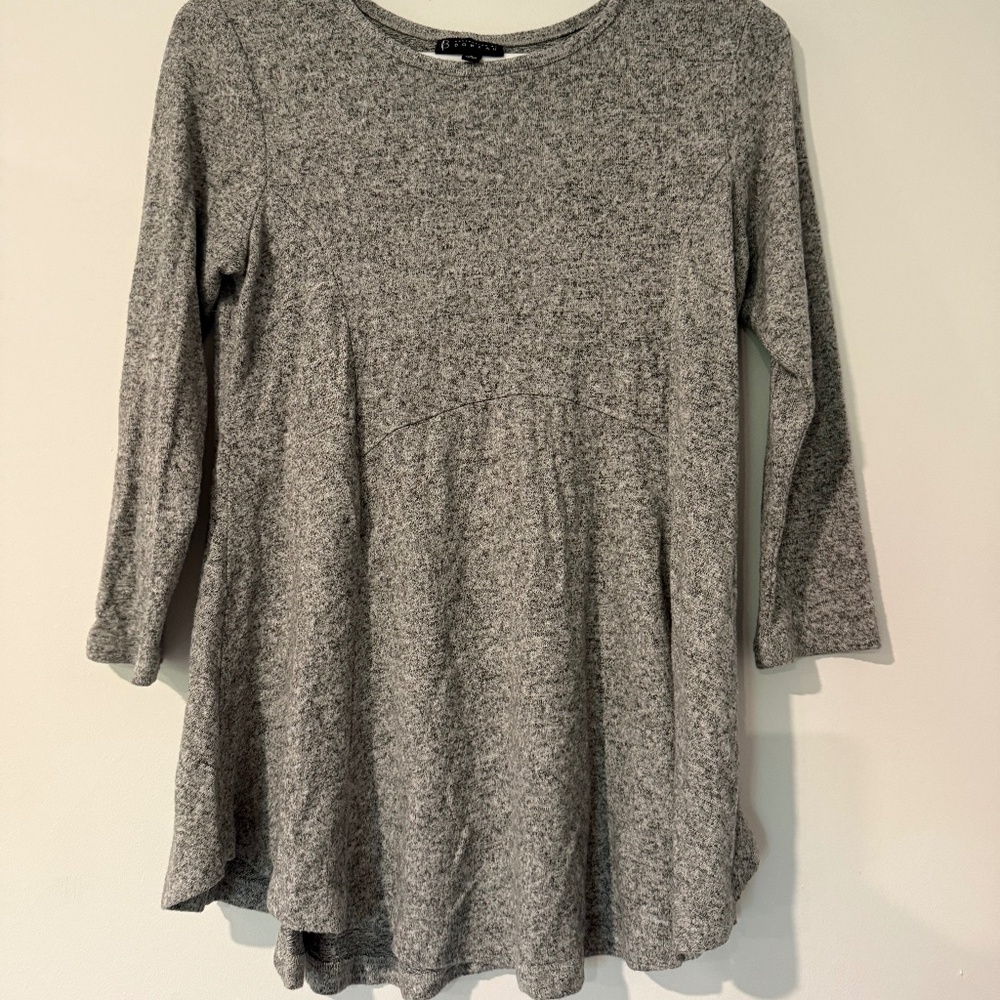 Bobeau Size Small Grey Sweater